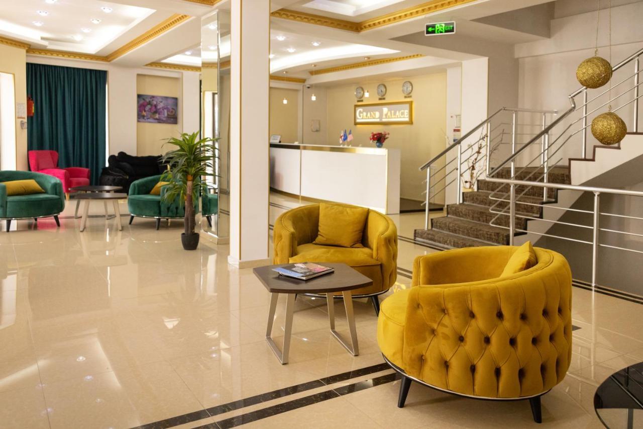 Hotel Grand Palace Tbilisi ภายนอก รูปภาพ