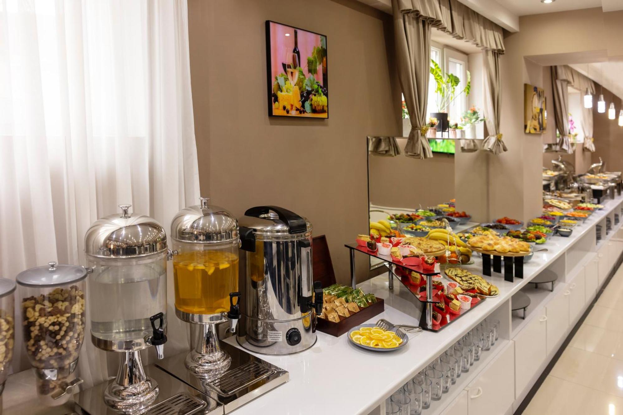 Hotel Grand Palace Tbilisi ภายนอก รูปภาพ